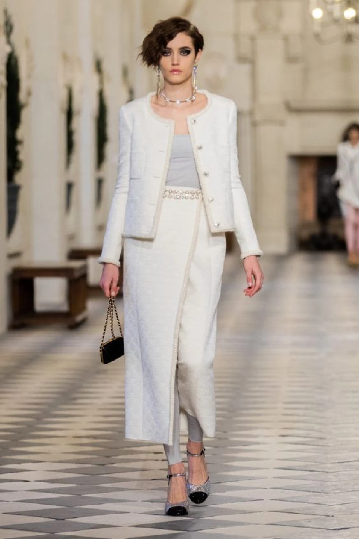 Beti Chanel estiloan topikozko jakak, zer jantzi 11881_14