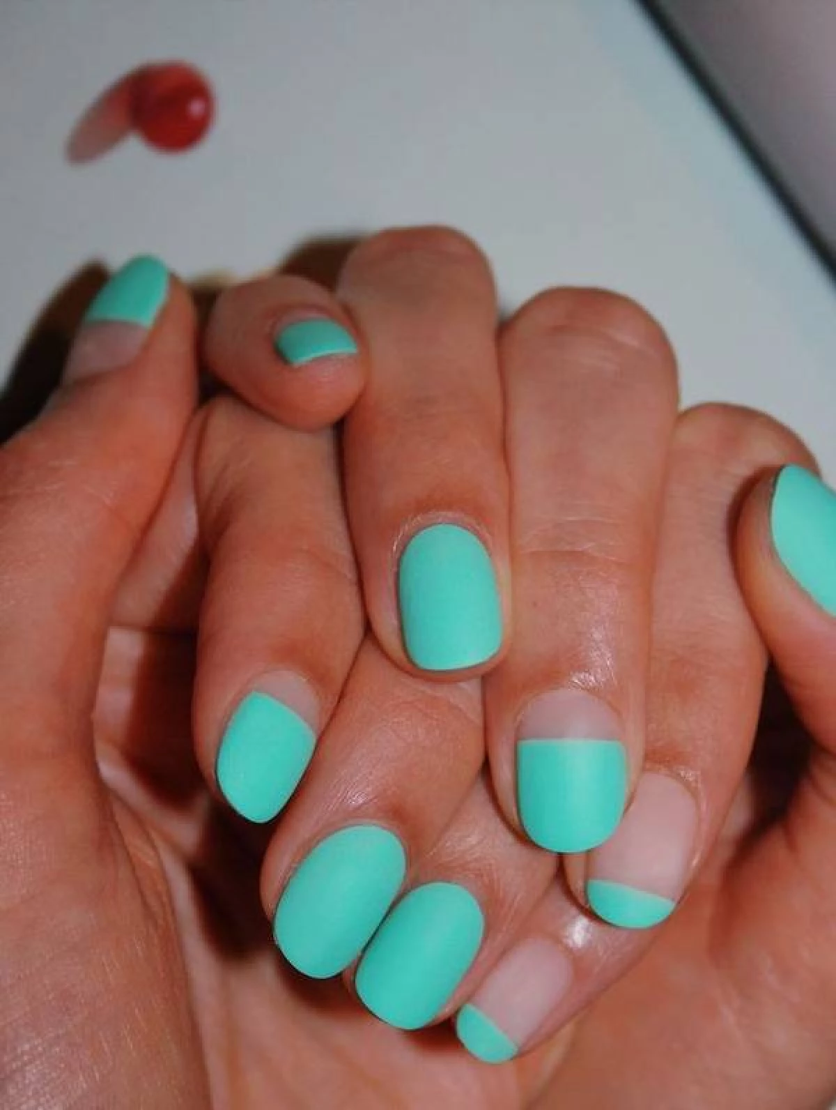 I blogger hanno suggerito quali 7 manicure di colore nella primavera 2021 dovrebbero essere tendenza! 12460_13
