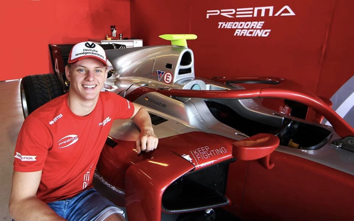 Mick Schumacher Doros tot Formule 1. Wat is zich bewust van de zoon van de legendarische rijder? 13389_9