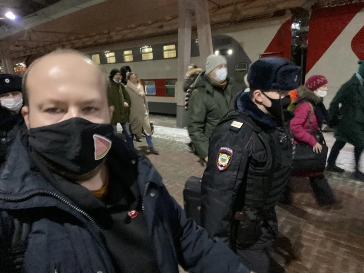 Sosyal ağlarda Navalny Detain'in destekçileri engelleniyor. 23 Ocak'ta hisse senetlerinden önce ne olur? 14611_1
