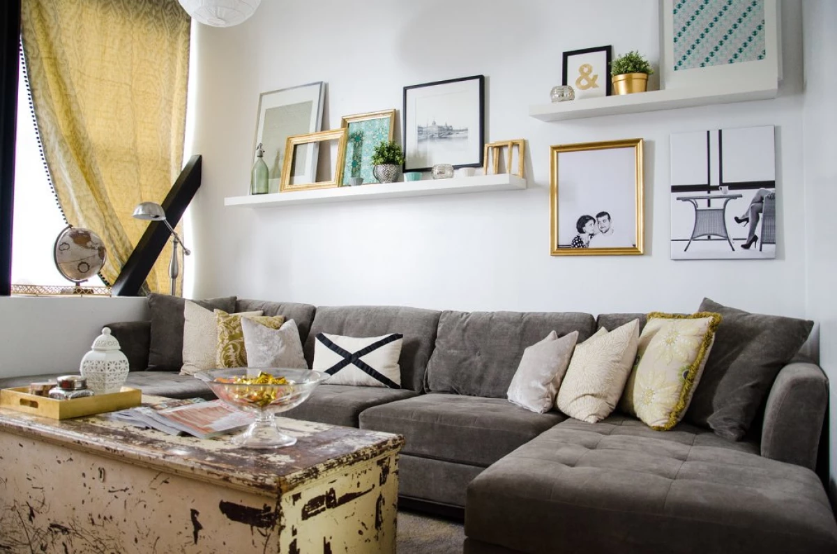 15 mejores ideas para las paredes en la sala de estar sobre el sofá. 15064_46