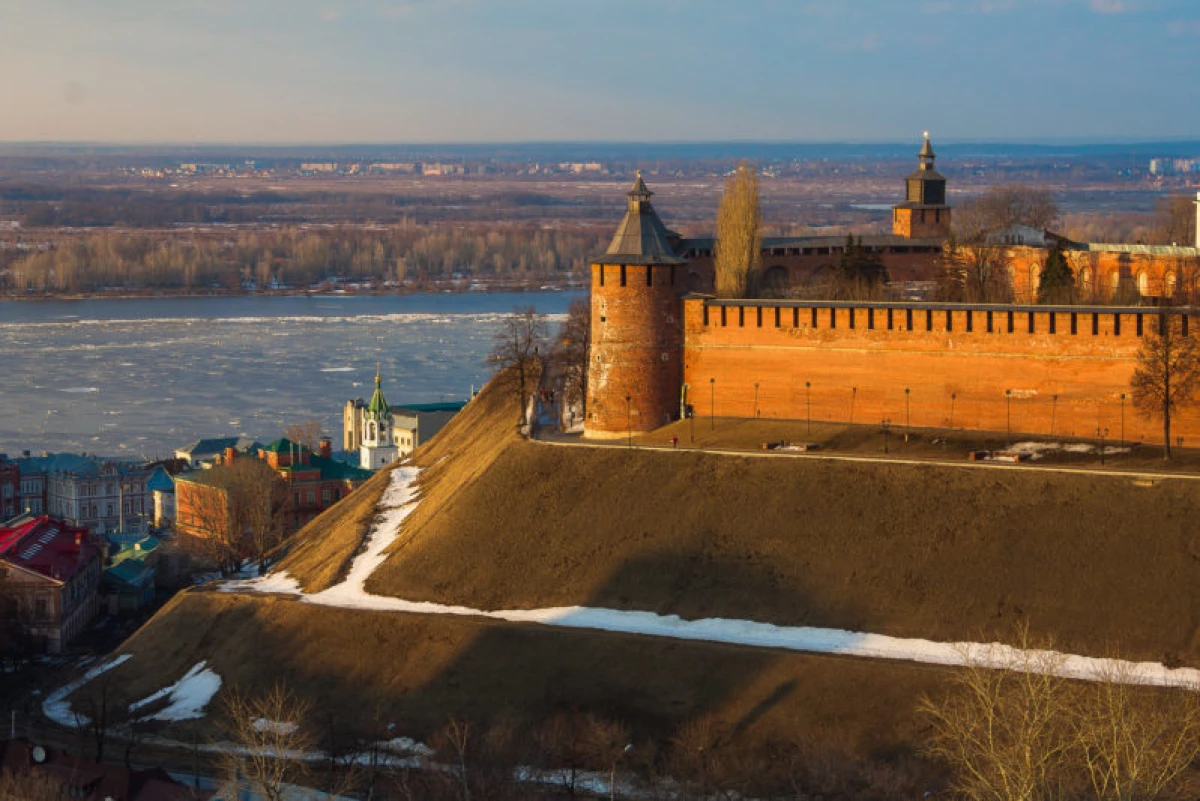 Pandhuan ing Novgorod ngisor: Rute kanggo para penyayang arsitektur 15211_3