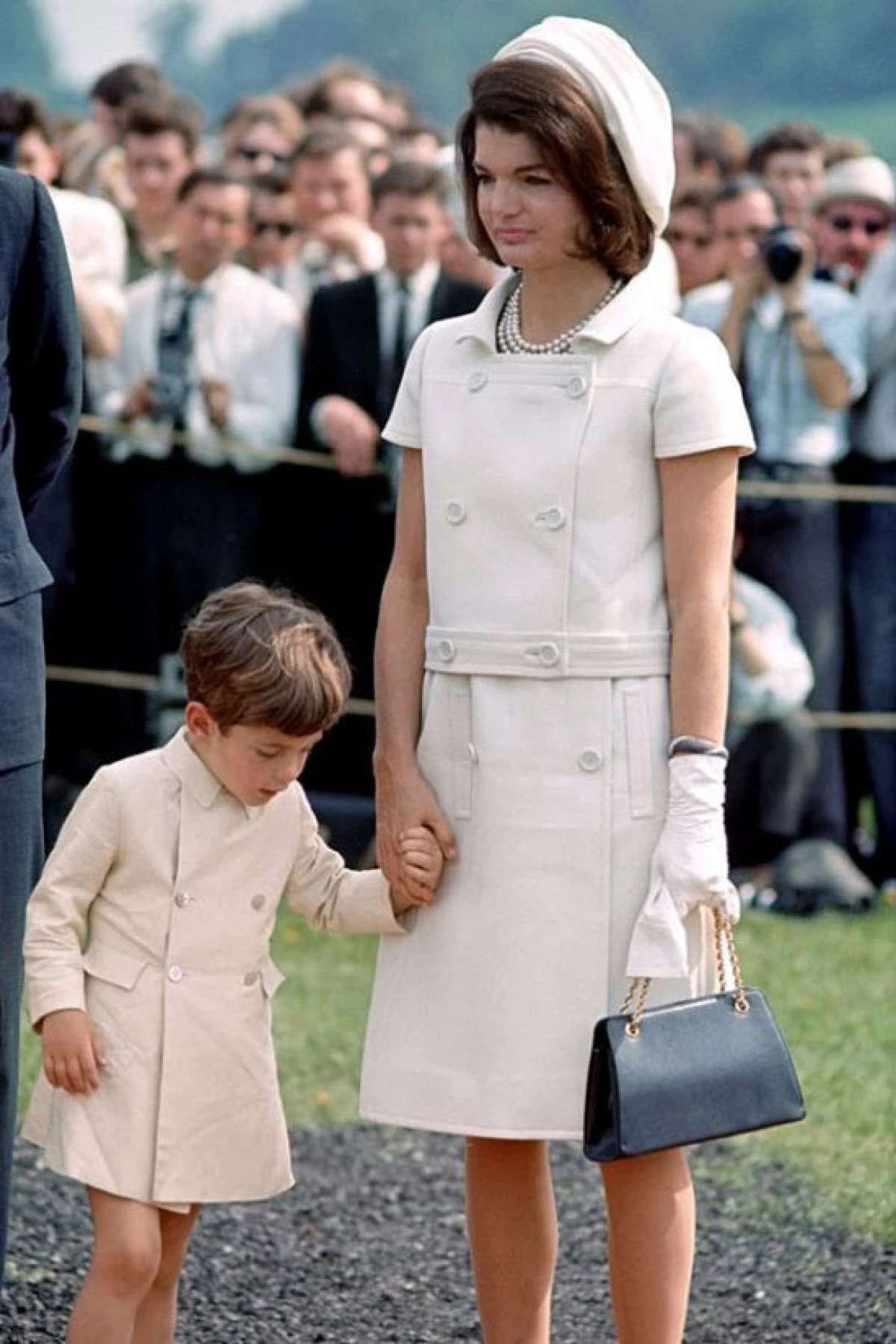 Estilo Jacqueline Kennedy: As melhores imagens da primeira dama, que você pode repetir facilmente 15552_1