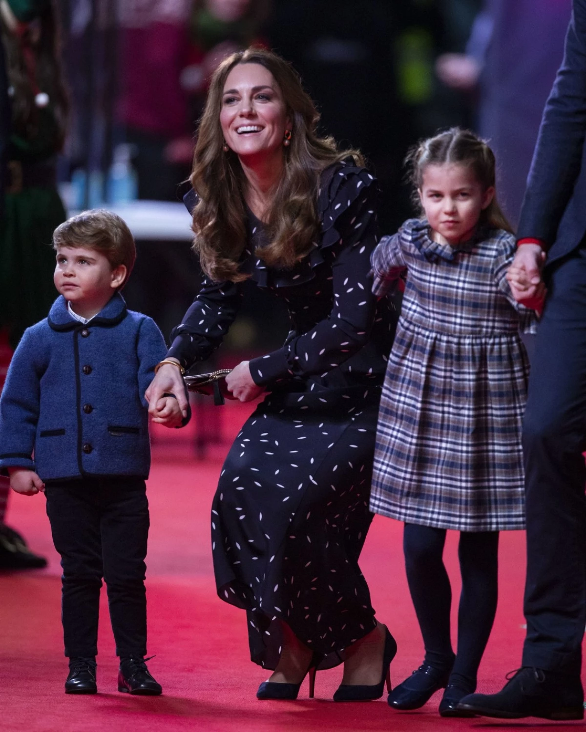 Kate Middleton Handbags: Apa merek sing milih Duchess 15661_6