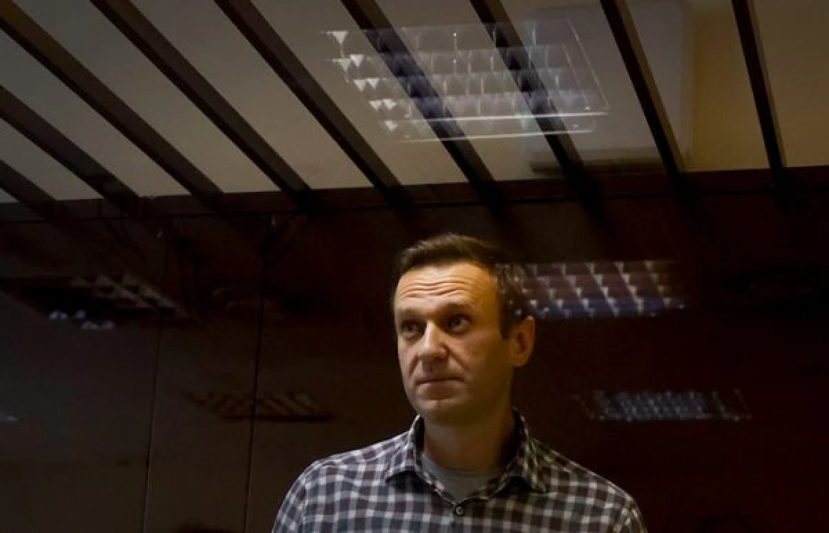 Ένοχος: Το δικαστήριο απονεμήθηκε το Alexey Navalny πρόστιμο σε 850 χιλιάδες ρούβλια για συκοφαντία στον βετεράνο 16066_2