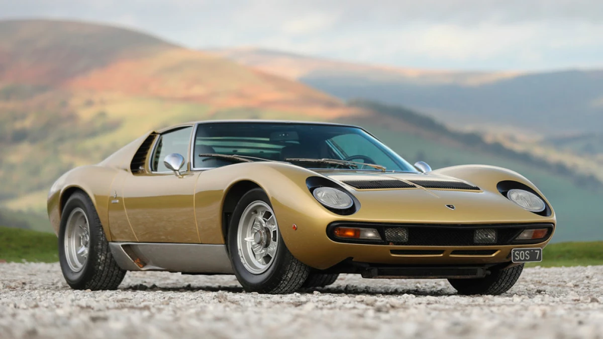 Published top 10 most expensive cars that were sold from the auction 16221_1