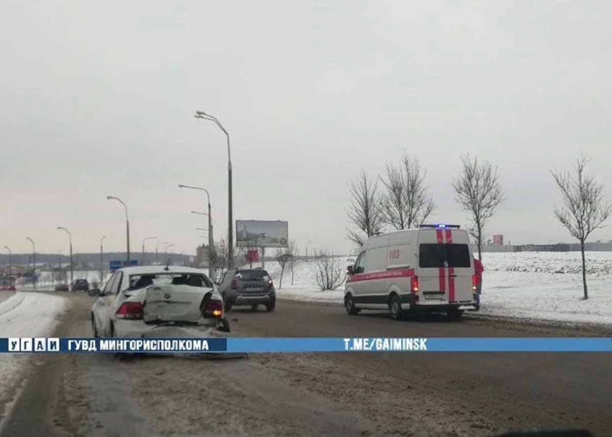 In Minsk weer winter. Situatie op de weg 16338_9