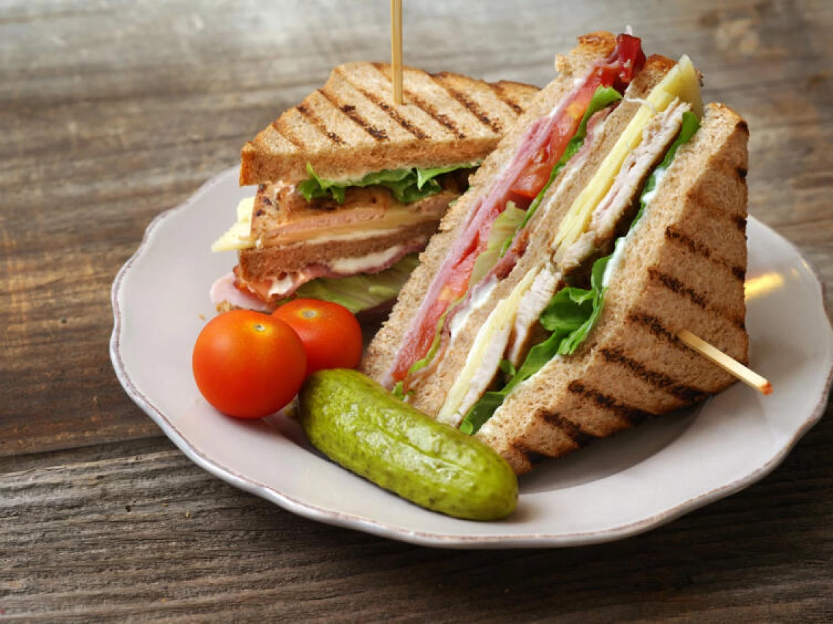 Як з'явився сендвіч ?: Історія і правила приготування «хитрого бутерброда» 16806_3