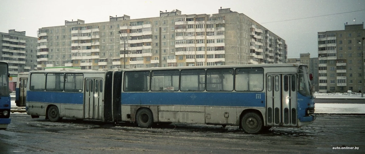 Mađarski, ali rodbina. Zapamtite povijest ikarus gradskih autobusa u Minsku 17167_14