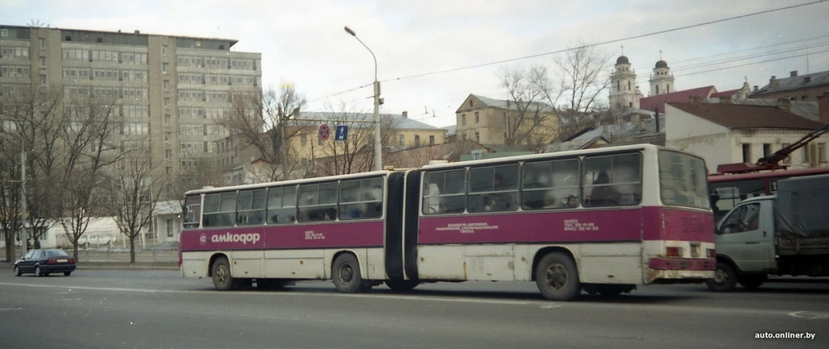Унгарски, но роднини. Запомни историјата на градските автобуси на Икарус во Минск 17167_15