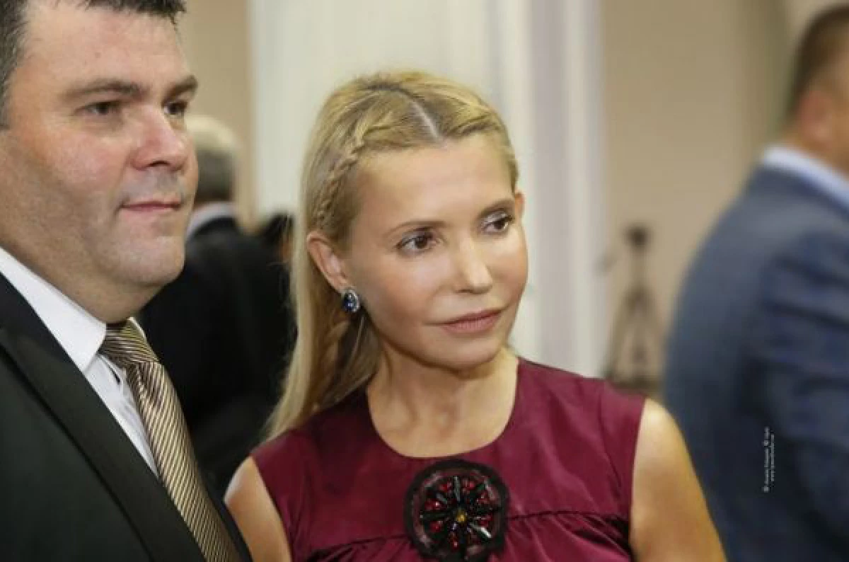 لقد غيرت الصورة بشكل كبير: لا يعرف Yulia Tymoshenko أنيق 17578_21