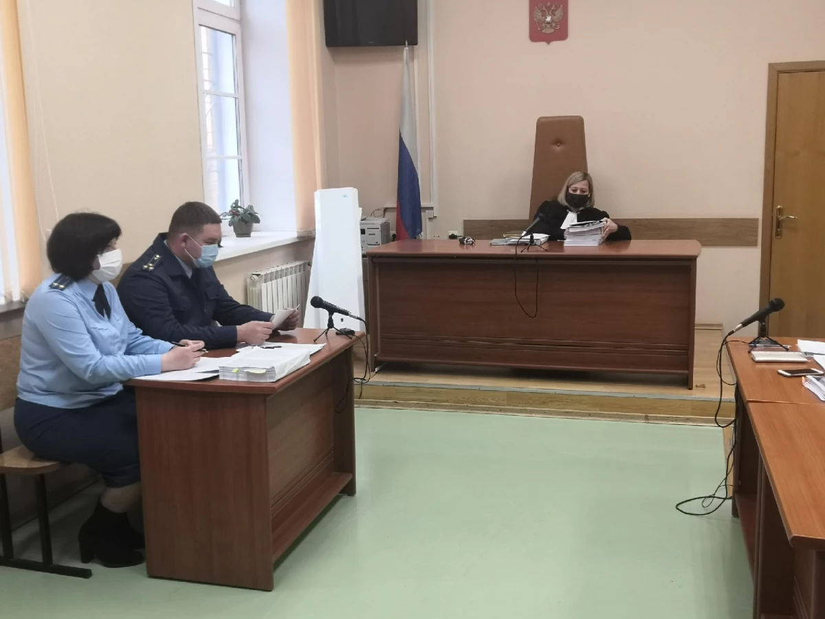 "גג ברצועות" ו -147 מיליון רובלים של הכנסה: בטולה תמשך המשפט במקרה של ארגון הימורים