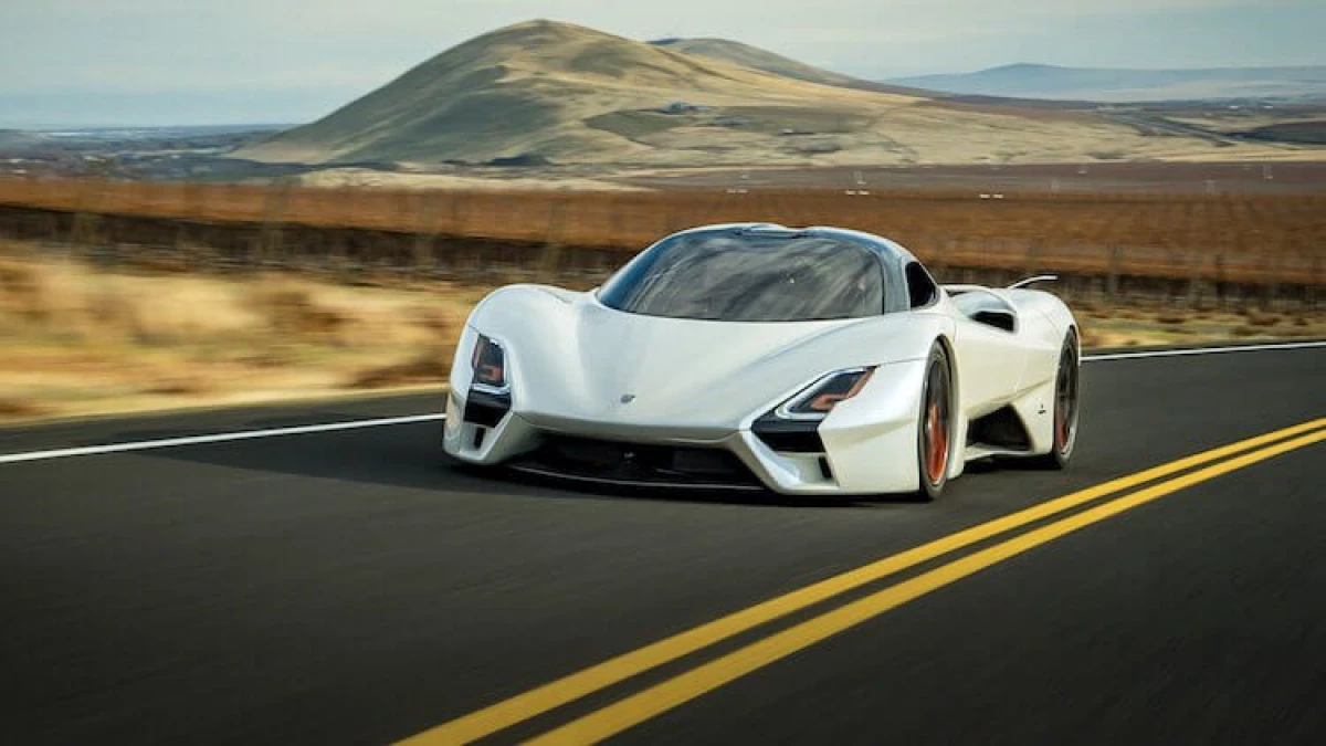 Kjo makinë mund të përshpejtohet në 532 km / h, dhe ju nuk keni dëgjuar për këtë 20674_5