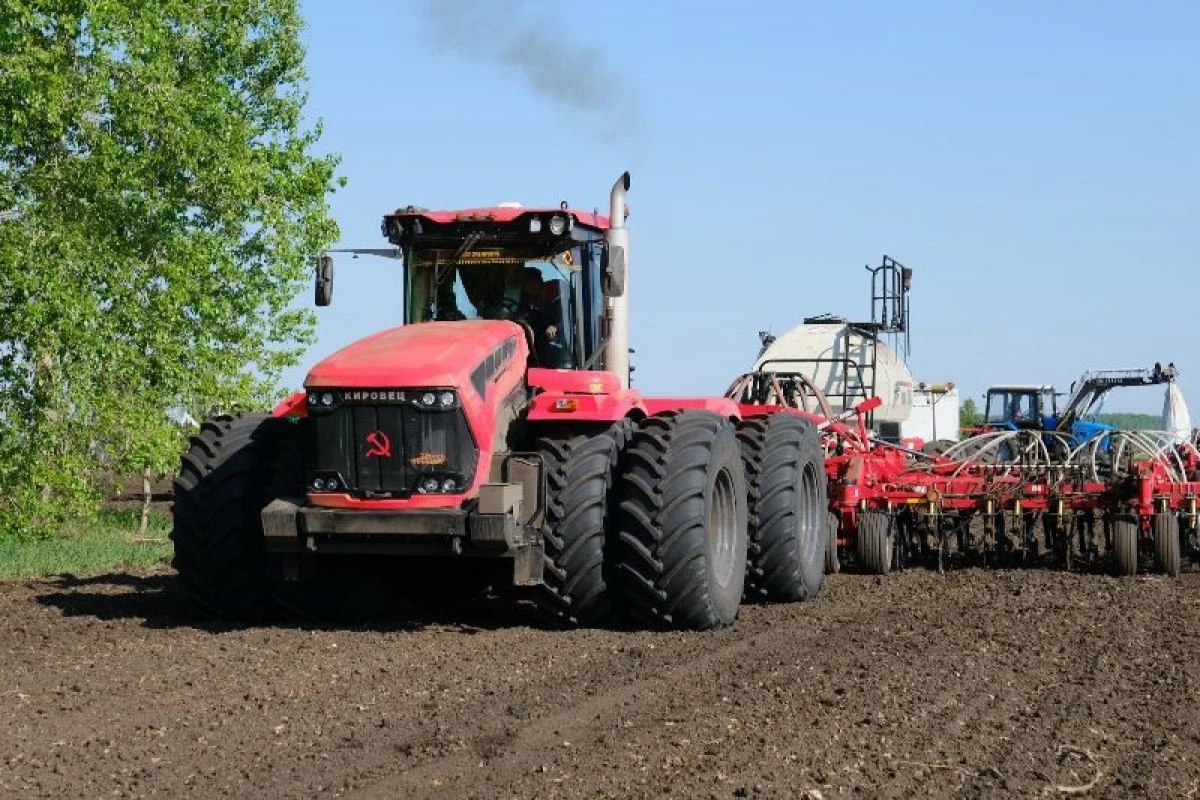 Kuvernööri Andrei Travnikov: Agrarian-tukitoimenpiteet pyrkivät kasvamaan maataloustuotannon tehokkuutta 21029_1