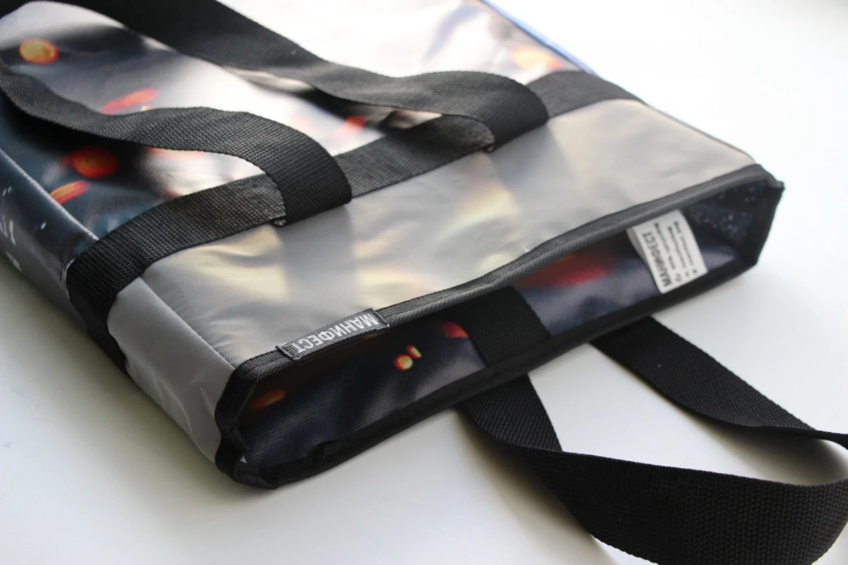 پنج مارک پترزبورگ که لوازم جانبی از نمایندگان فروش را ایجاد می کنند: از کیسه های لوازم آرایشی از بسته های بازیافت شده به کیسه های ماسک گاز 21628_7