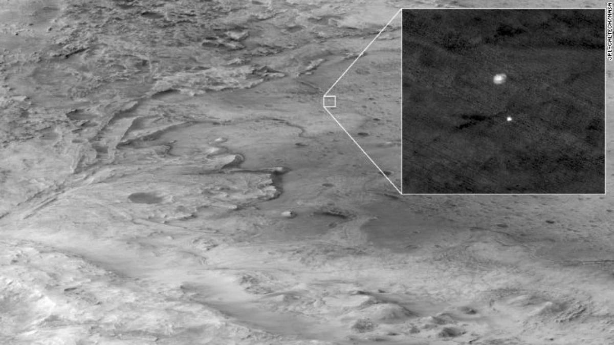 Askarta Xisbiga Marso ee MARSA Passparnsion waxay ka gudbisaa sawirro midab leh oo ka socda Mars 22303_3