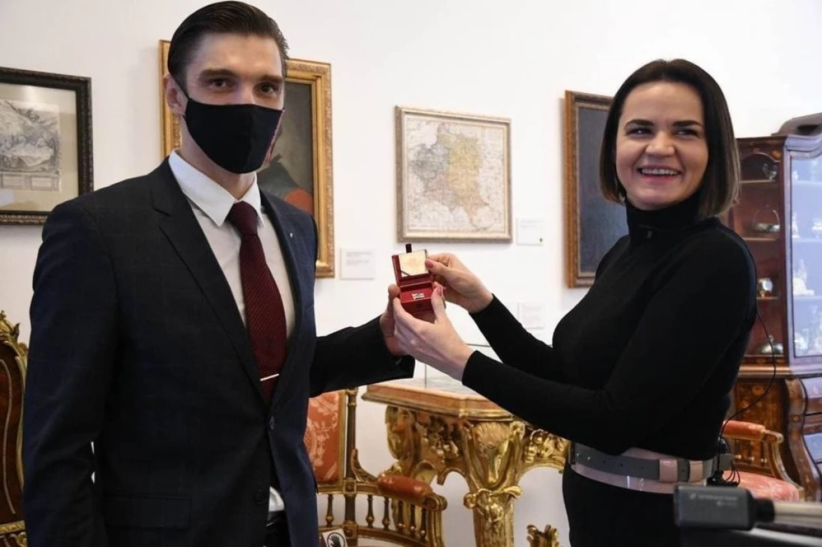 Main on Monday. Tikhanovskaya awarded scientists in connection with the anniversary of the uprising of Kalinovsky, Medvedev - about the integration of the economies of Russia and Belarus 23186_4