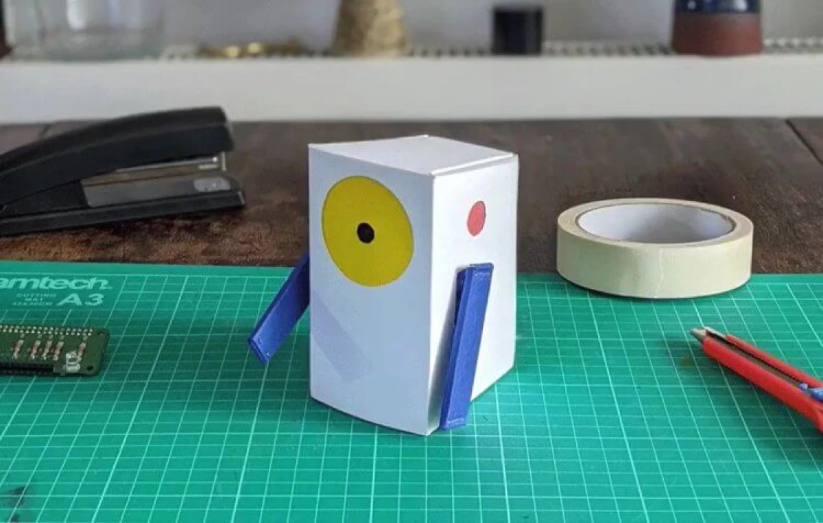 Hvordan lage en robot med dine egne hender hjemme?