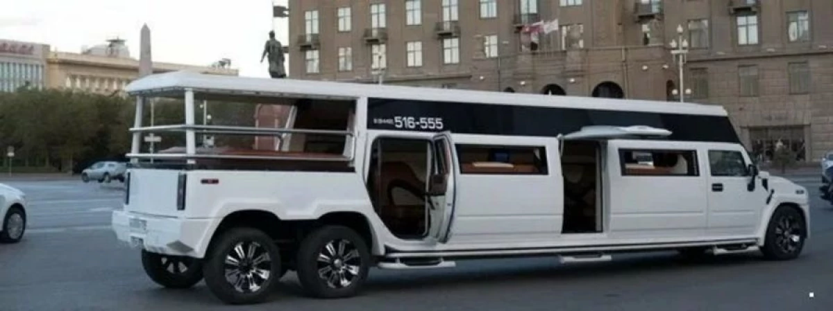 13 funny limousines created from unexpected cars 2562_6