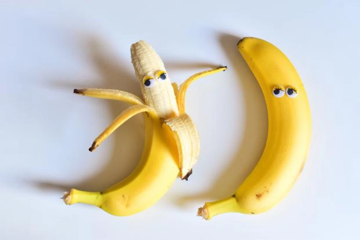 8 Zalety bananów dla ciała: co jest przydatne owoce egzotyczne 290_1