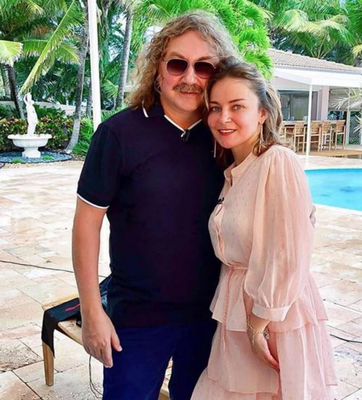 La fille d'Igor Nikolaev a refusé la carrière de la chanteuse après le nouveau père avec la reine 3697_4