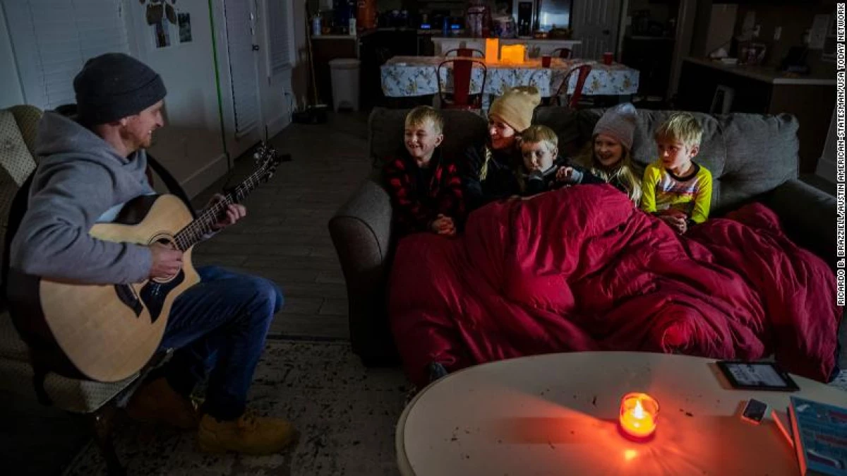 La familia de Texas condujo más de 230 millas para escapar del cautiverio de hielo y calentar 4438_2
