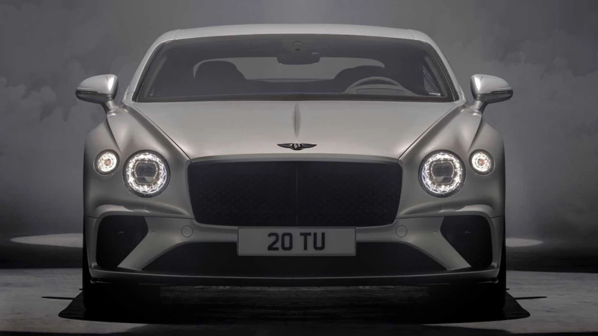 Bentley Continental GT Rychlost Nová generace získala plný podvozek a 650-silný motor W12