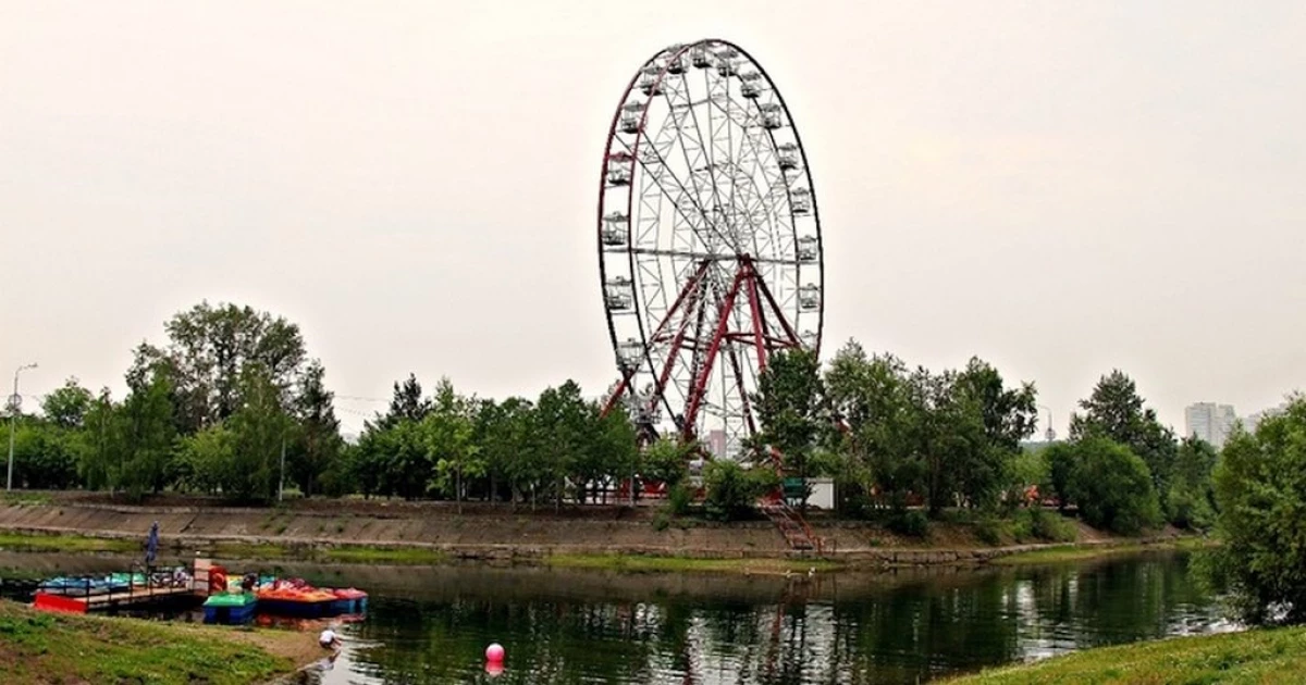 En nöjespark med amerikanska bilder kommer att dyka upp på ryttaren i Irkutsk 5482_1