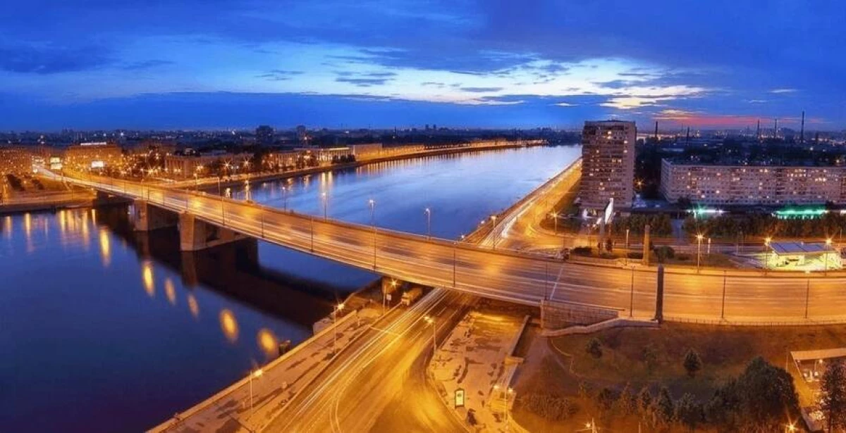 Novostroy.su: Menyiapkan desain terbesar kompleks industri di St. Petersburg, yang akan dengan harga perumahan setelah meningkatkan tingkat kunci bank sentral, program hipotek preferensial ingin menyelesaikan 689_1