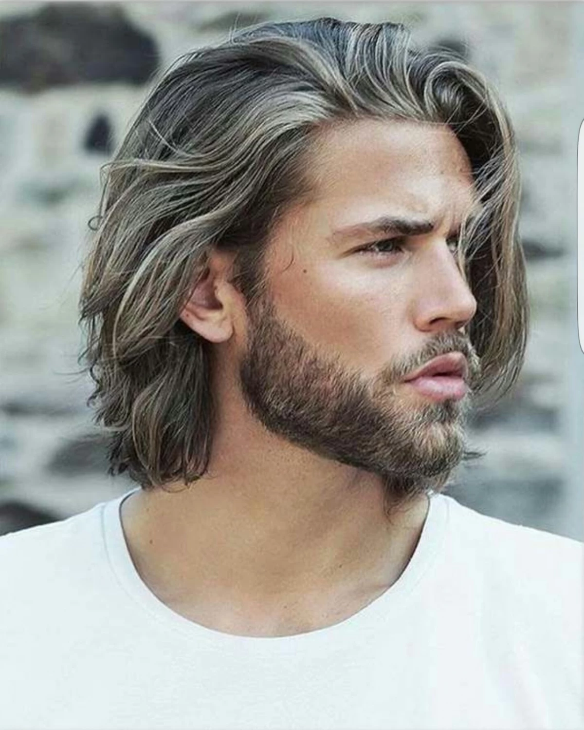 Flera fashionabla mäns hårklipp för 2021, som borde försöka 7130_22