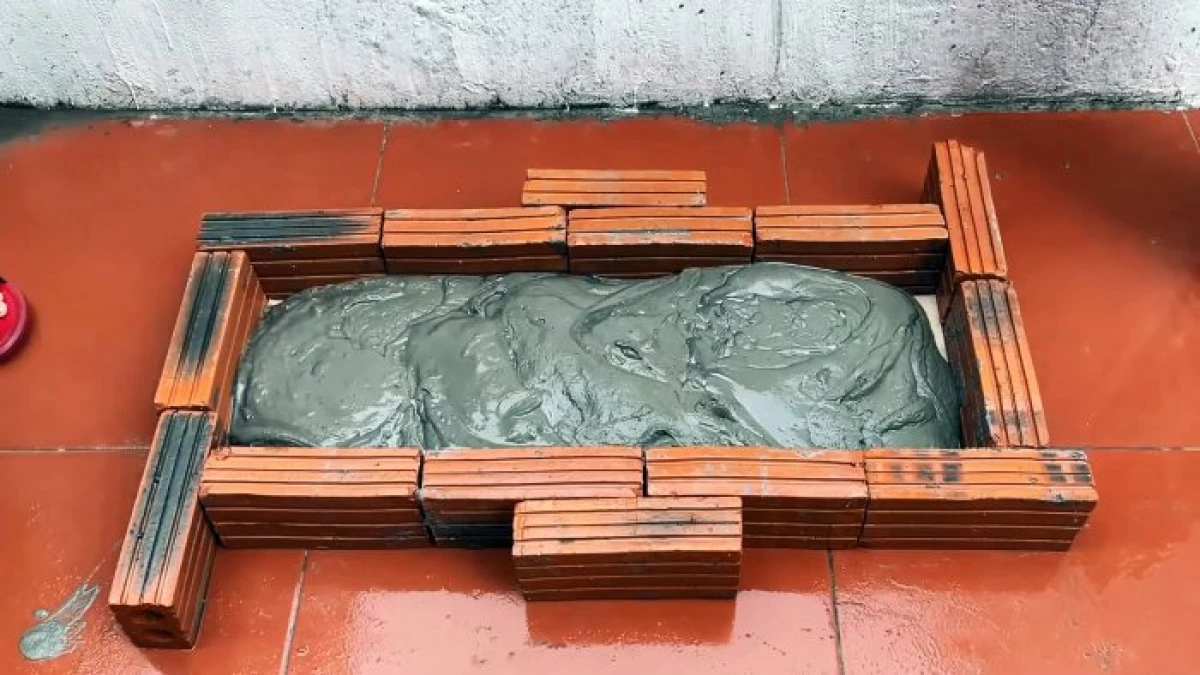 Kā veikt tabulu terasei ar cementa gulbjiem 7774_12