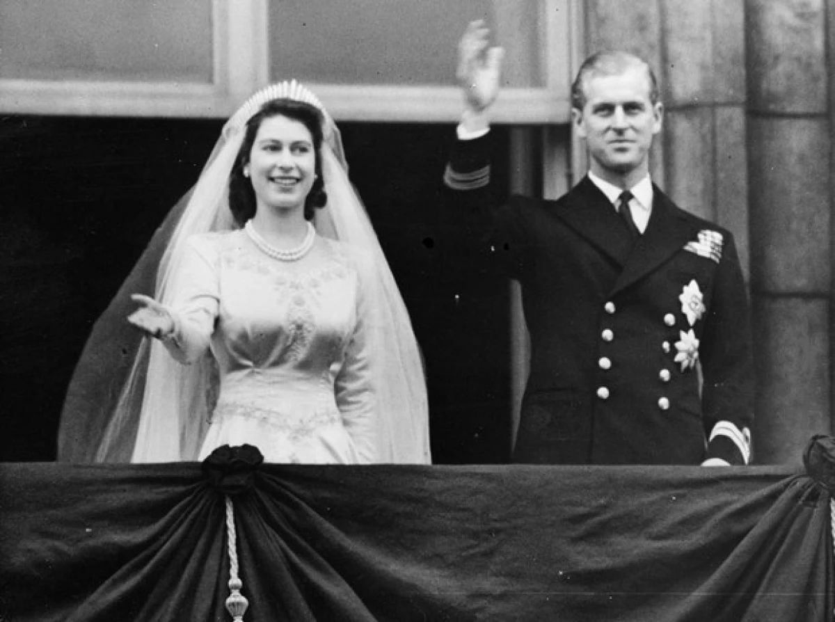 7 փաստ Prince Philippe - Money Elizabeth II, որը շուտով կլինի 100 տարի 7949_3