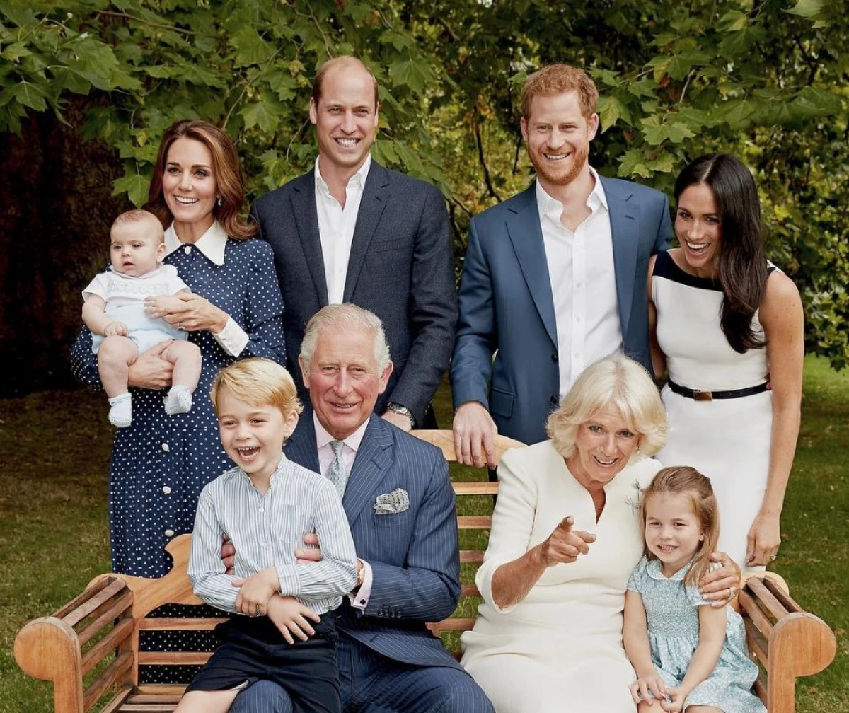 Megan Markle, Kate Middleton, Düşes Camilla ve Prens Charles'u 