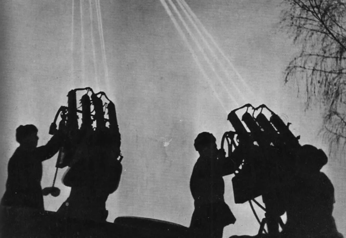 Kepiye mbela langit ing Moskow ing taun 1941
