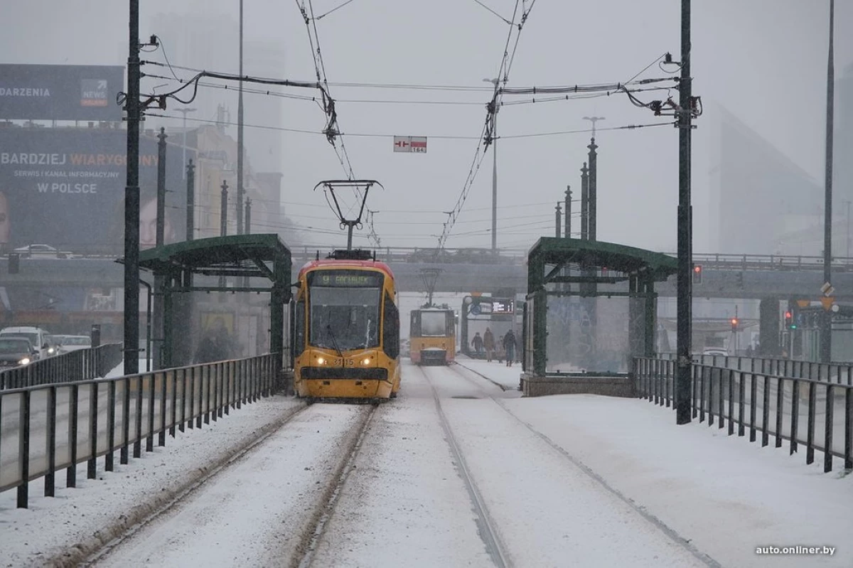 ในวอร์ซอบันทึกตะกอน เมืองโปแลนด์กำลังประสบกับหิมะที่ทรงพลัง 9135_27