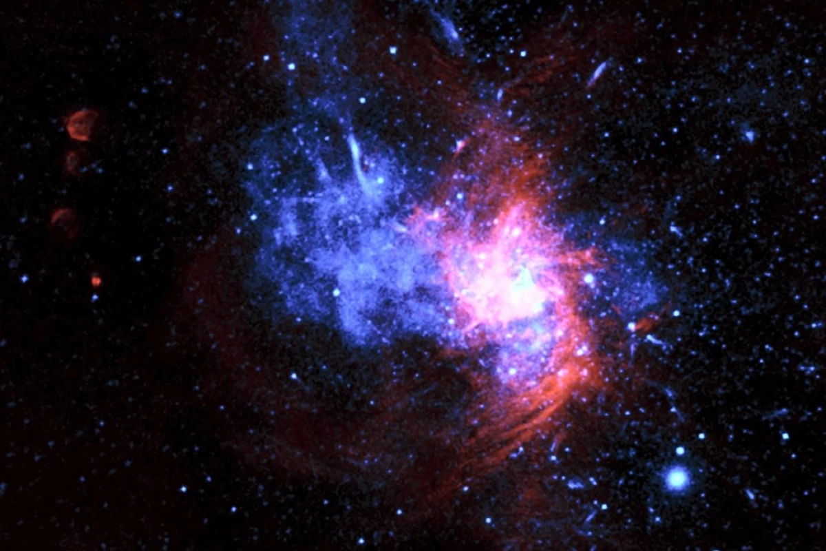 Galaksimizin merkezine yakın bir süpernova, keşfedildi 9163_1