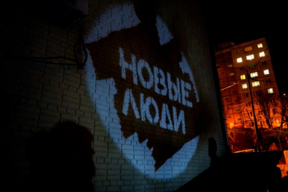 Fight with shadow: new people in Novosibirsk checked out street lighting