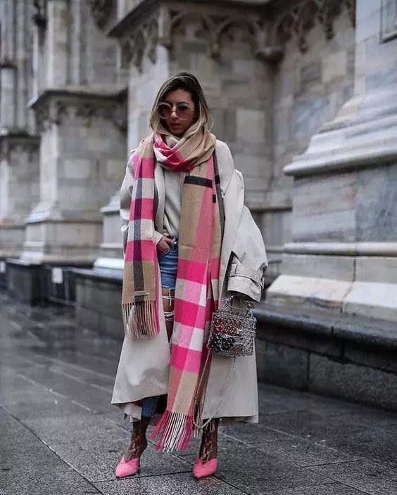 15 ideeën stijlvol het dragen van een sjaal dit seizoen 12609_8
