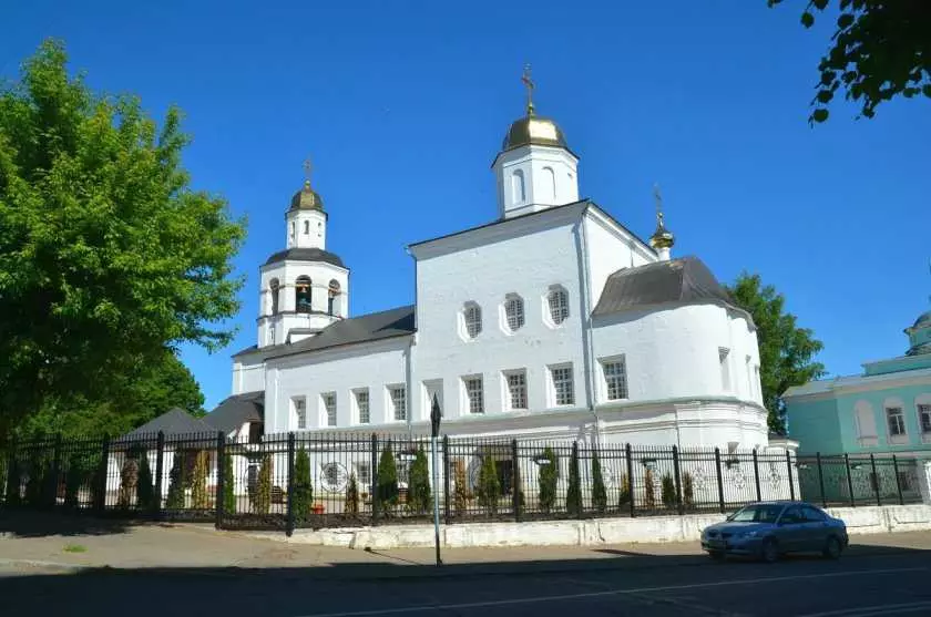 Prekrasna mjesta Smolensk za hodanje i fotografije 13409_9