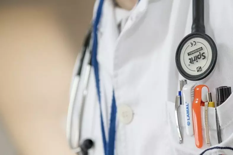 Medicīnas organizācijas rūpējas retāk par sliktu kvalitātes palīdzību