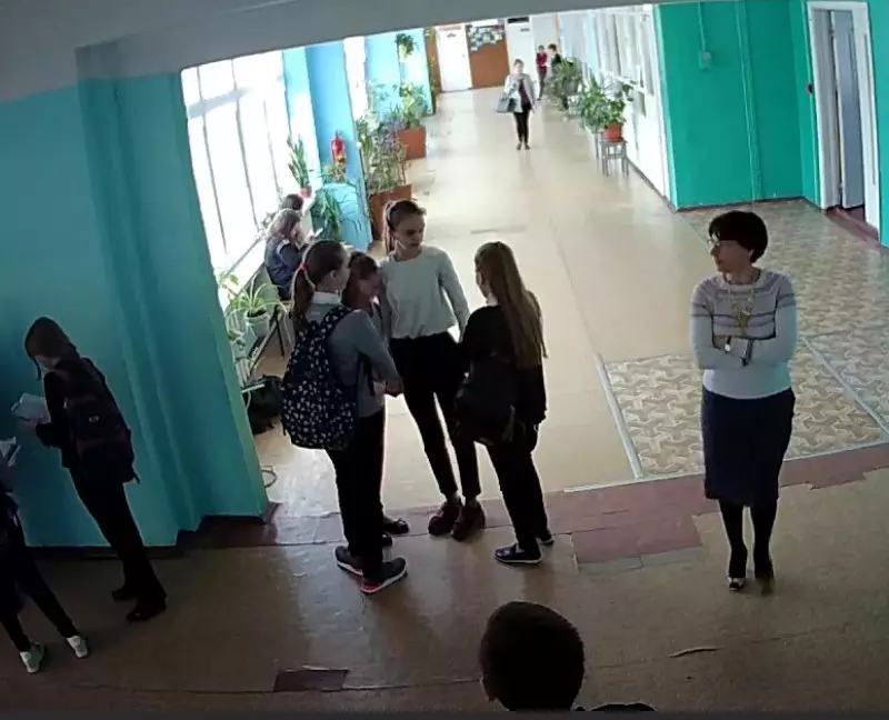 स्मार्ट कॅमेरे रशियन स्कूली मुलांचे अनुसरण करतील 14766_2