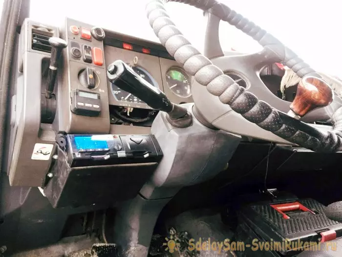چگونگی ایجاد یک نگهدارنده Tachograph با دستان خود