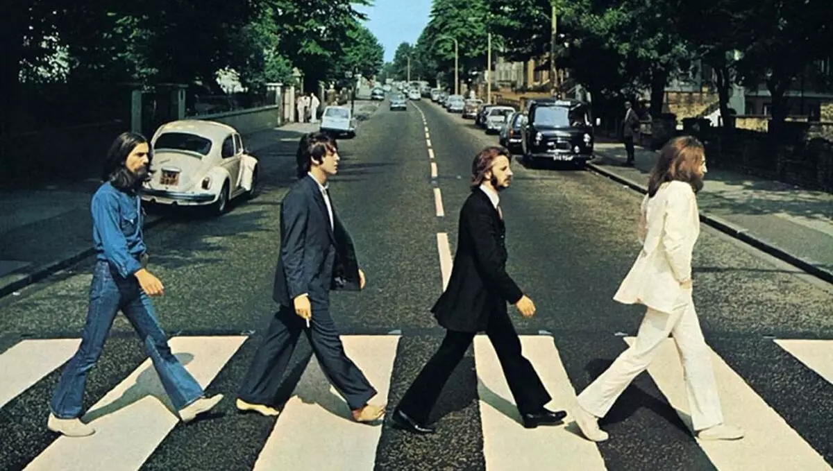 Beatles (ertekiler): Adamdan az bilýän nyşany topar hakda 10 hekaýa ... 16481_6