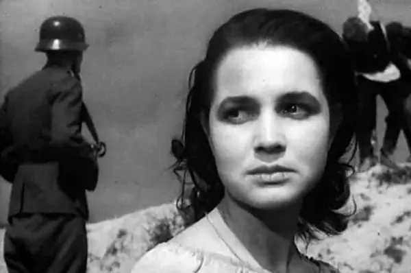 Znana sovjetska igralka je nenadoma zapustila svoje življenje po 