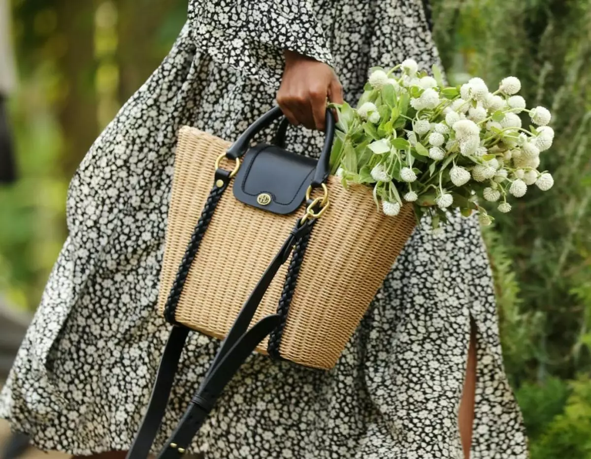 Apa beg akan dalam fesyen pada musim bunga-musim panas 2021