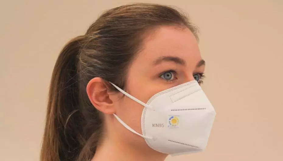 Un dispositivo que advertirá a una persona cuando es hora de cambiar la máscara.