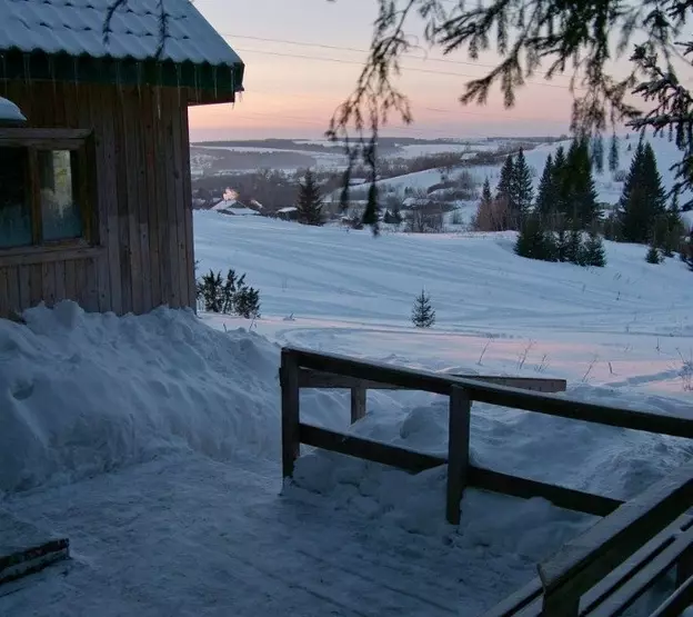 Opustené dediny, Ice Trail a Snow Boat: 5 Zábava v regióne Kirov pre extrémnych milovníkov 17619_10
