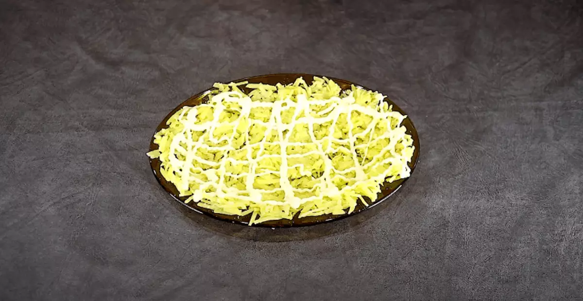 カニの箸と溶けたチーズのパフサラダ 1768_3