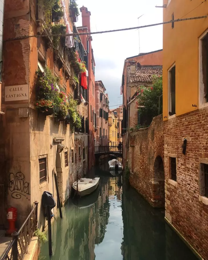 20+ fotografies que us mostraran Venècia romàntica des d'un costat inesperat 18069_11