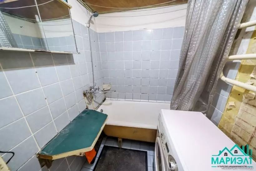 Estamos buscando apartamentos baratos en Minsk: Odnushki en hogares soviéticos, pero sin reparación soviética. 18240_13